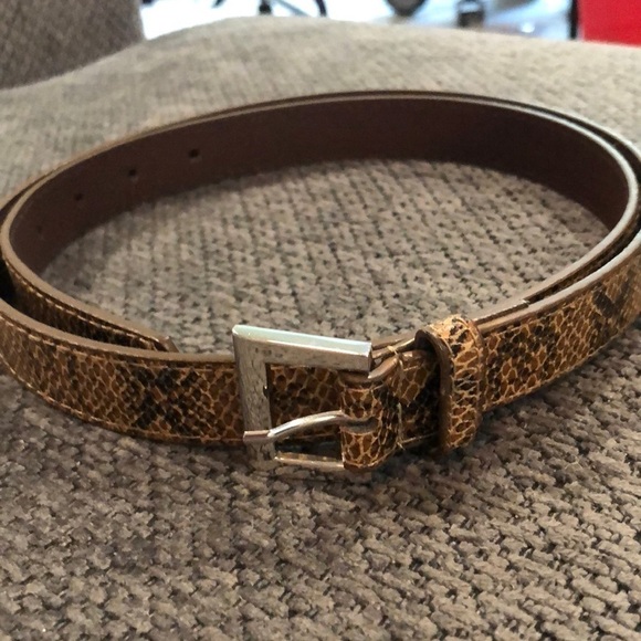 Faux leather snake print belt.  Size L. - Picture 1 of 4